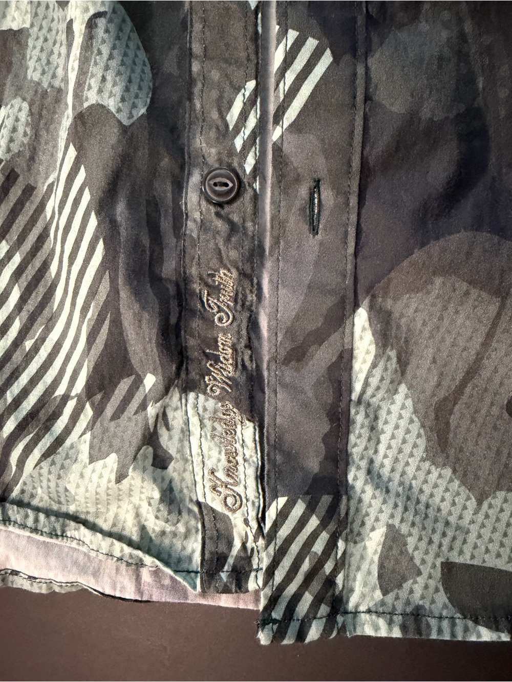 Robert Graham Short Sleeve Camo Button-Down Shirt - Black/grey/green - Picture 7 of 7